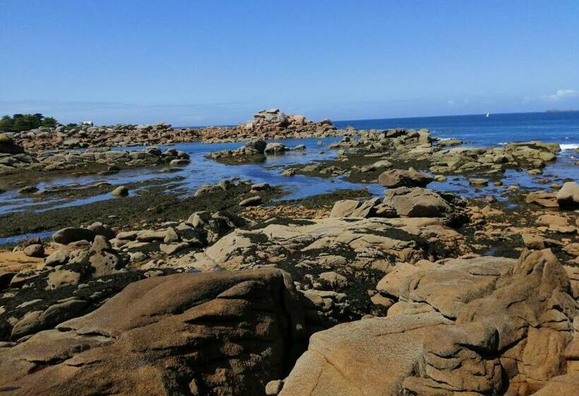 بنسيون Chambre Spacieuse, Moderne Et Très Confortable à Perros Guirec