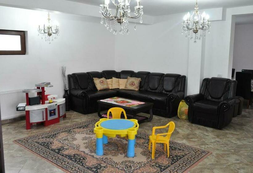 פנסיון Vila Teoharie