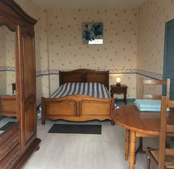 Aamiaismajoitus (B&B) Chambres  Orchidées