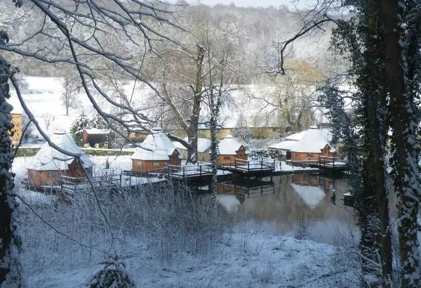 ベッドアンドブレックファースト Kotas Esprit Nordique