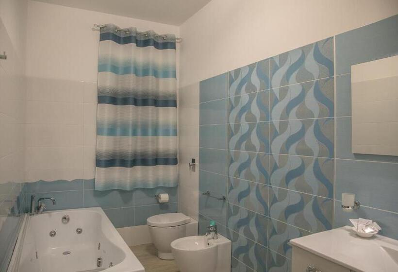 تختخواب و صبحانه Luna D Arte