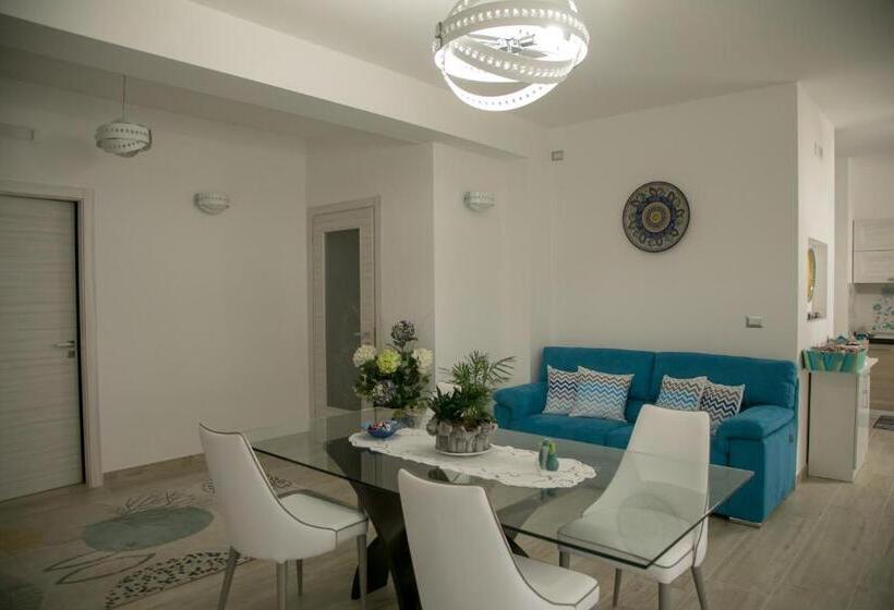 تختخواب و صبحانه Luna D Arte