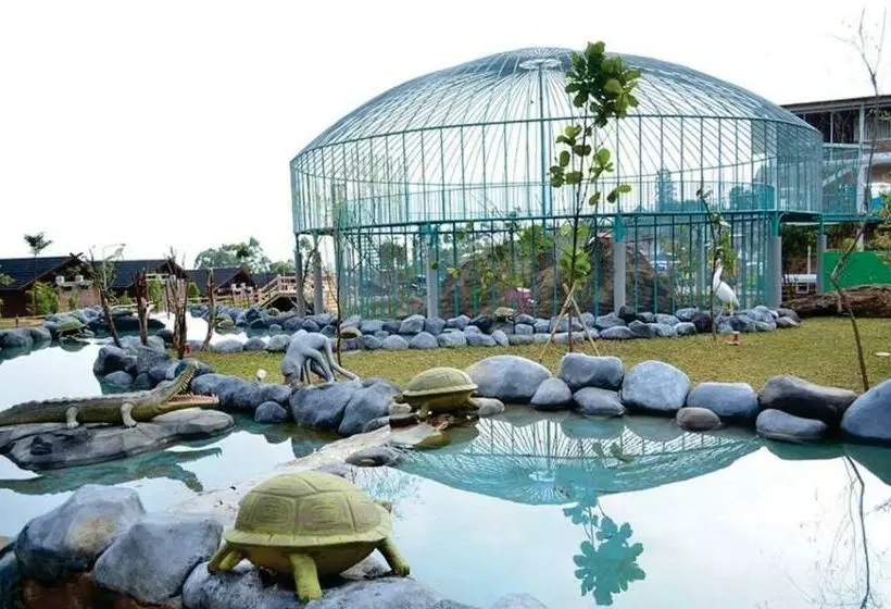 Ciwidey Valley Resort Hot Spring Waterpark