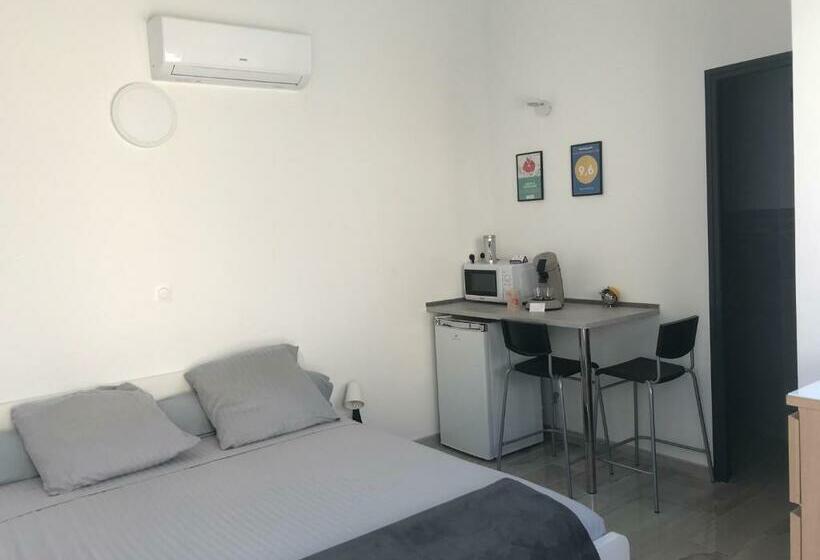 פנסיון Beach House