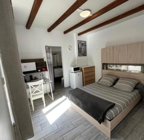 פנסיון Beach House