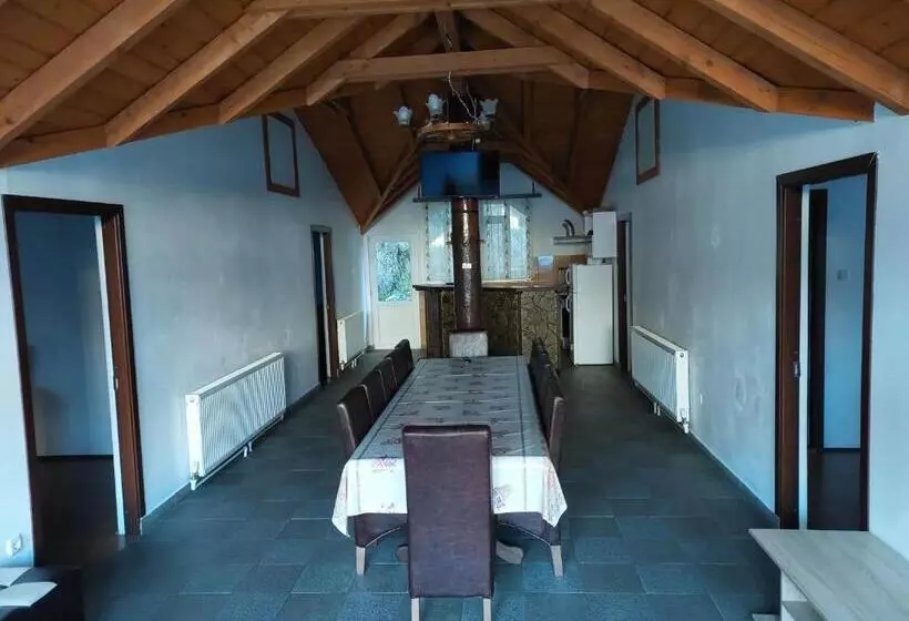 Majatalo Casa De Vacanta Aurelia