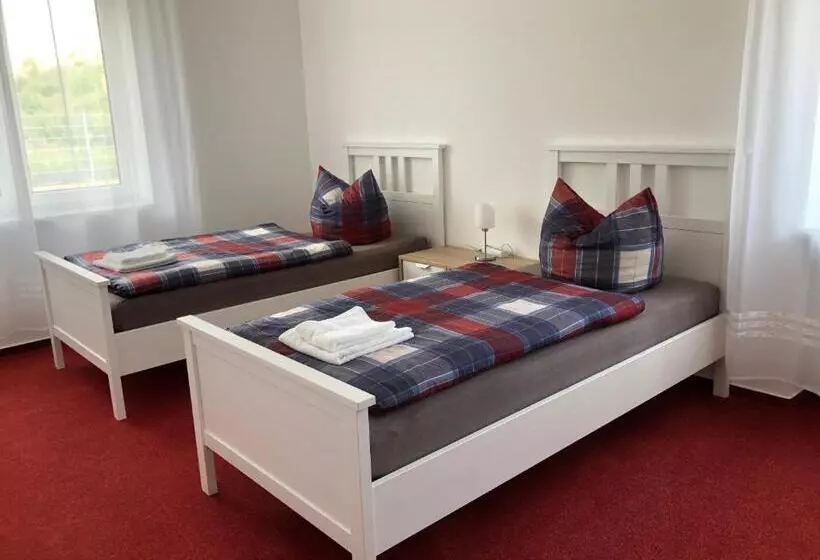 Majatalo Jimmy Gastronomie & übernachtung