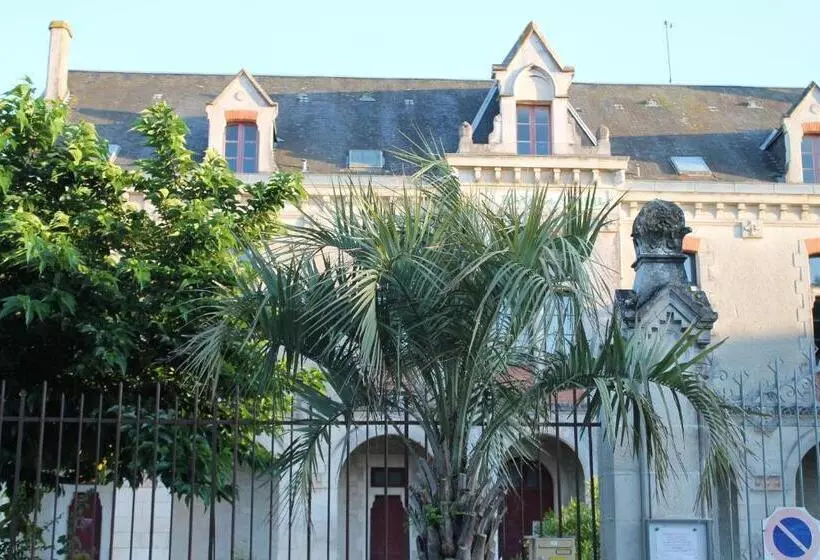 Majatalo Le Rayon De Soleil