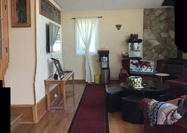 The Calgary Hub Hostel Style Home