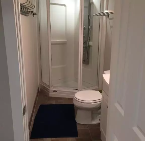 The Calgary Hub Hostel Style Home