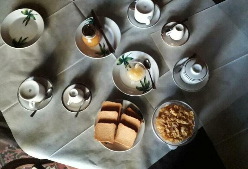 Aamiaismajoitus (B&B) A Casa Di Tuccio