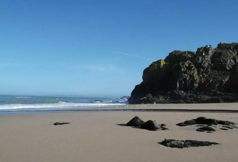 Aamiaismajoitus (B&B) Chambres D Hotes Ti Ar Raniged