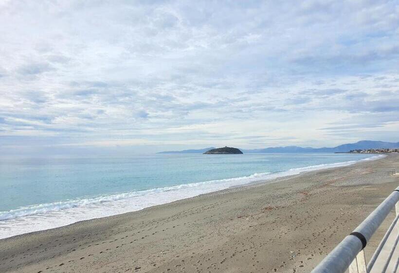 住宿加早餐  Il Molo Camere Per Vacanze