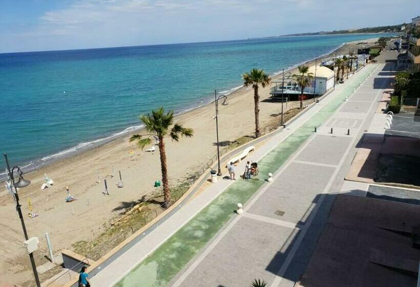 مبيت وإفطار Un Posto Al Sole