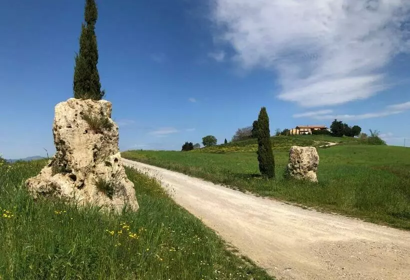 ホテル Poggio Alla Pietra 26