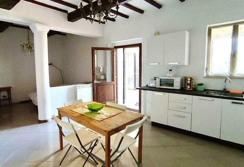 ホテル Poggio Alla Pietra 26