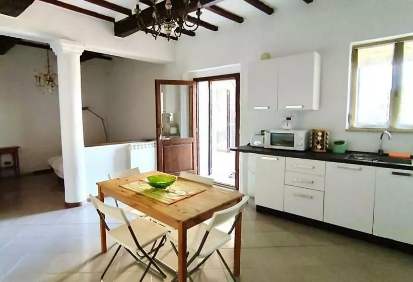 ホテル Poggio Alla Pietra 26