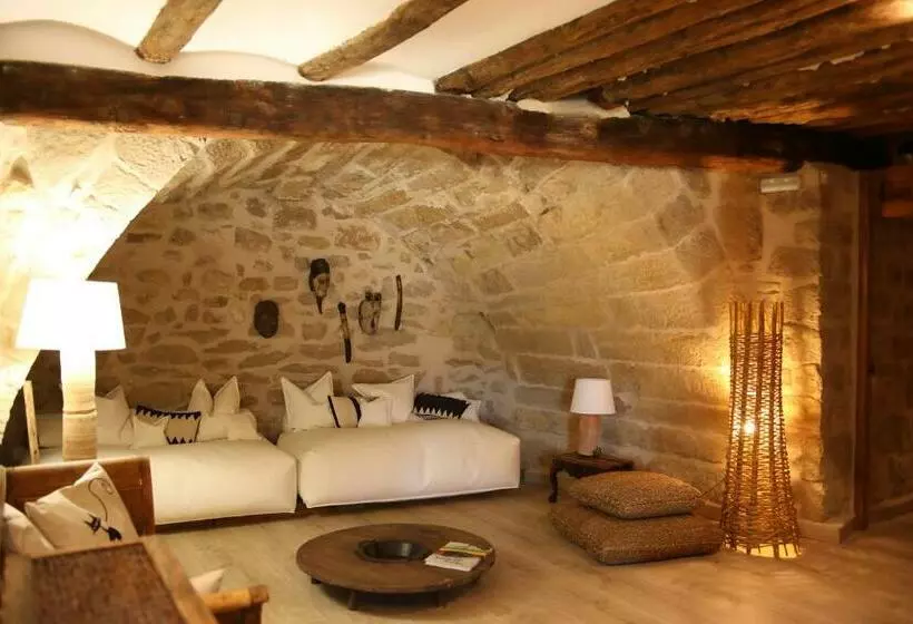 Pension Lastias