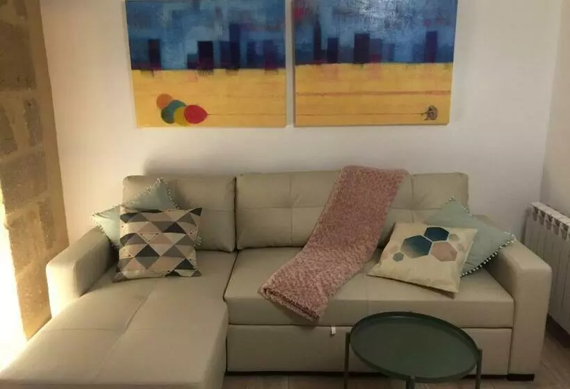 Pension Lastias