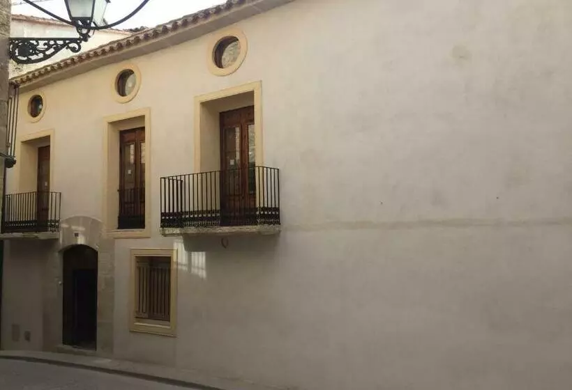 Pension Lastias