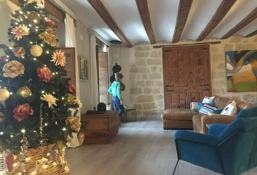 Pension Lastias