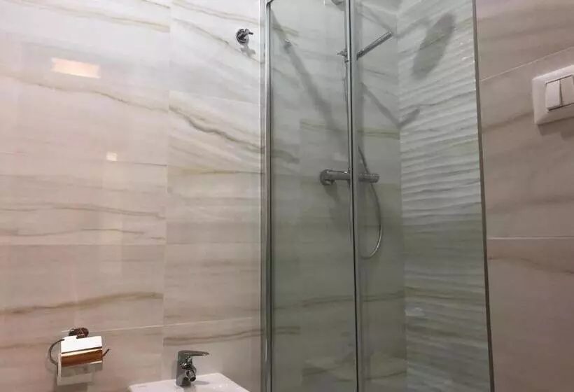 پانسیون Le Affacciate Bruzie Home Guest House