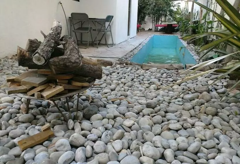 Retkeilymaja Casa Zen