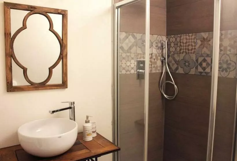 La Casetta Ferrara B&b