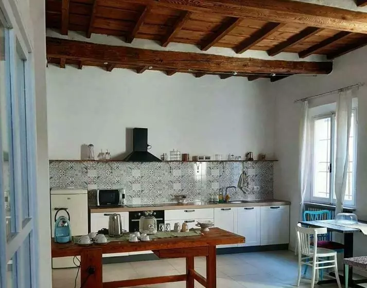 La Casetta Ferrara B&b