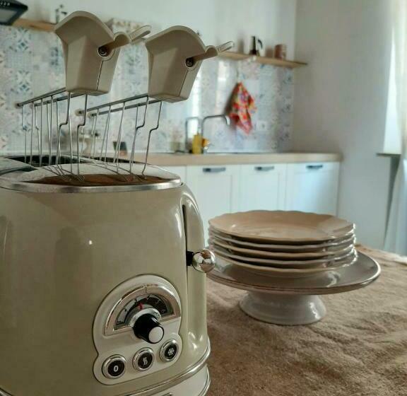 La Casetta Ferrara B&b