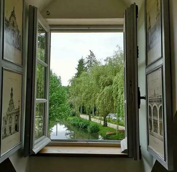 ベッドアンドブレックファースト Le Moulin De Corneil