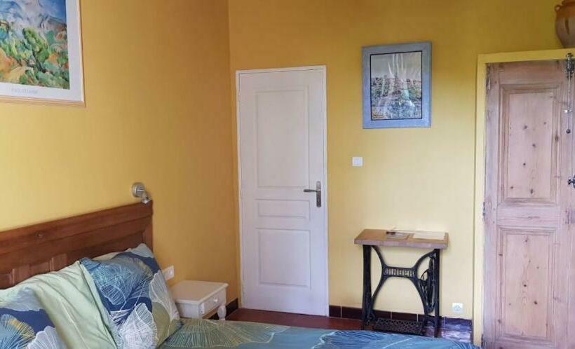 مبيت وإفطار Les Tournesols