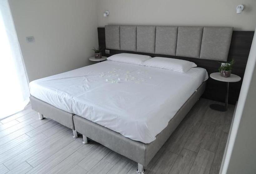 تختخواب و صبحانه Menta E Rosmarino Rooms