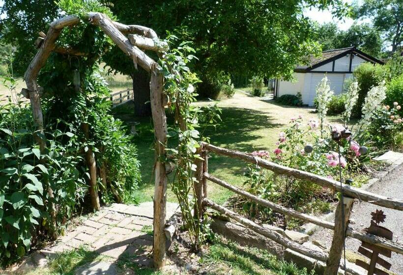 住宿加早餐 Mill Lodge Cheshire