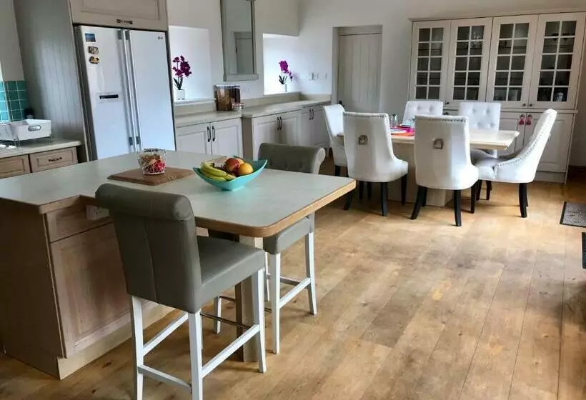 Aamiaismajoitus (B&B) Seawell