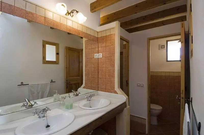 هتل Agroturismo Sa Vall