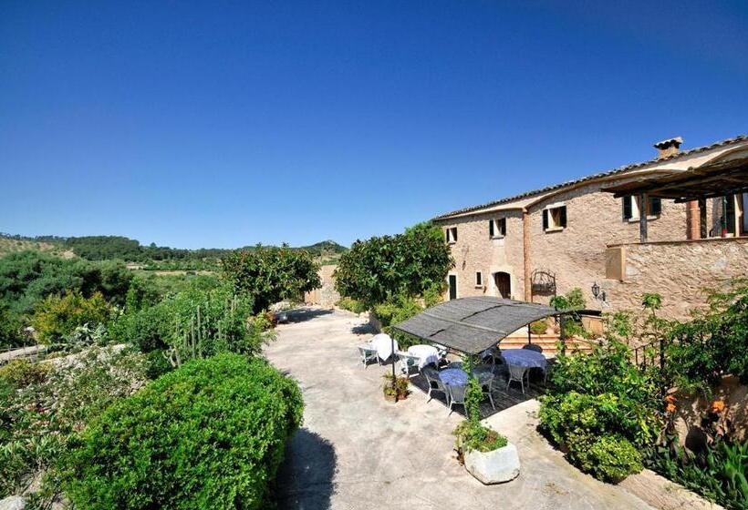 هتل Agroturismo Sa Vall
