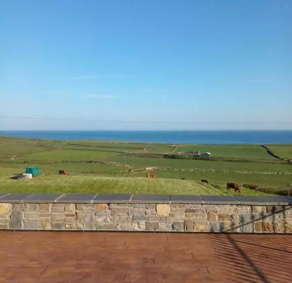 Majatalo Killard House