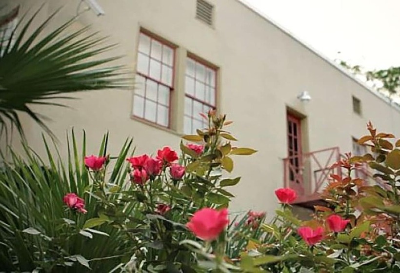 The Madison San Antonio Riverwalk Downtown Convention Center