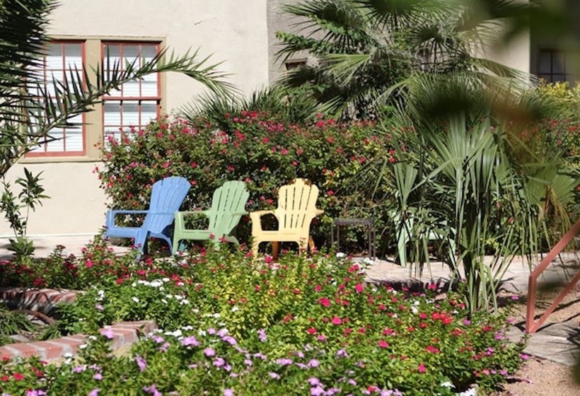 The Madison San Antonio Riverwalk Downtown Convention Center