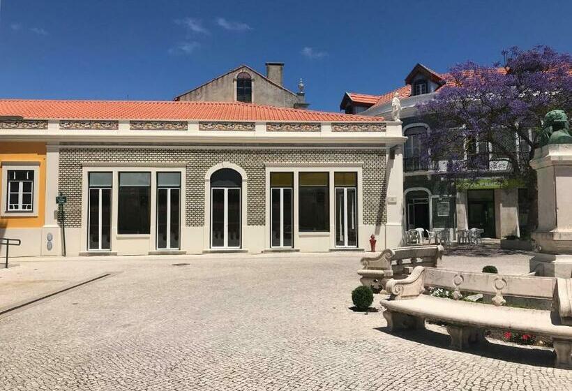 ユースホステル Wood Steel & Glass