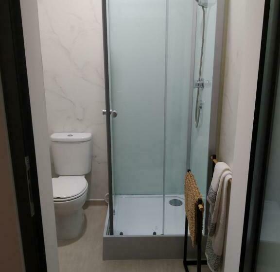 ユースホステル Wood Steel & Glass