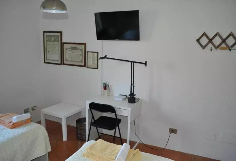 ベッドアンドブレックファースト Casale Vicino Al Golf Nazionale
