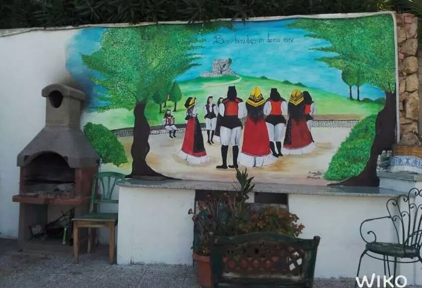 تختخواب و صبحانه La Finestra Sul Mare
