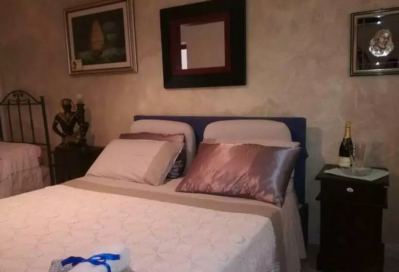 تختخواب و صبحانه La Finestra Sul Mare