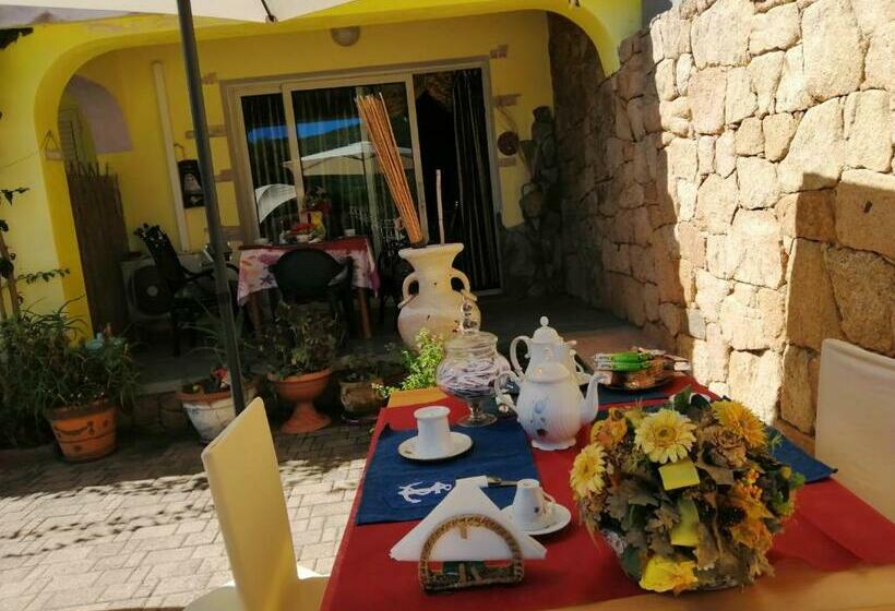 مبيت وإفطار La Finestra Sul Mare