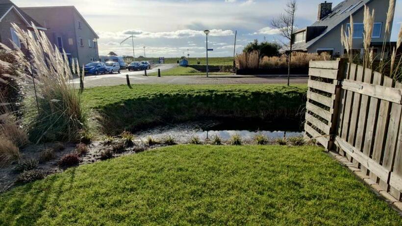住宿加早餐  Nieuw Strand