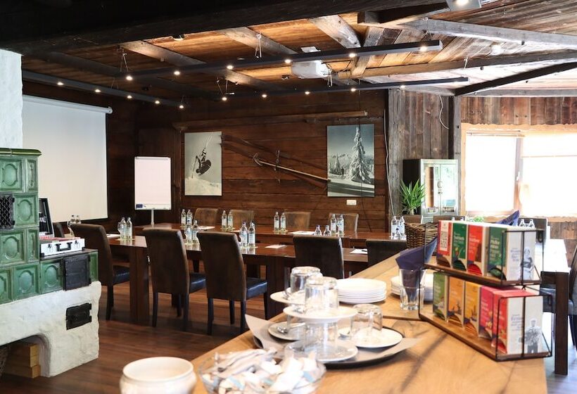 צימר Pension Almhof Baumgarten