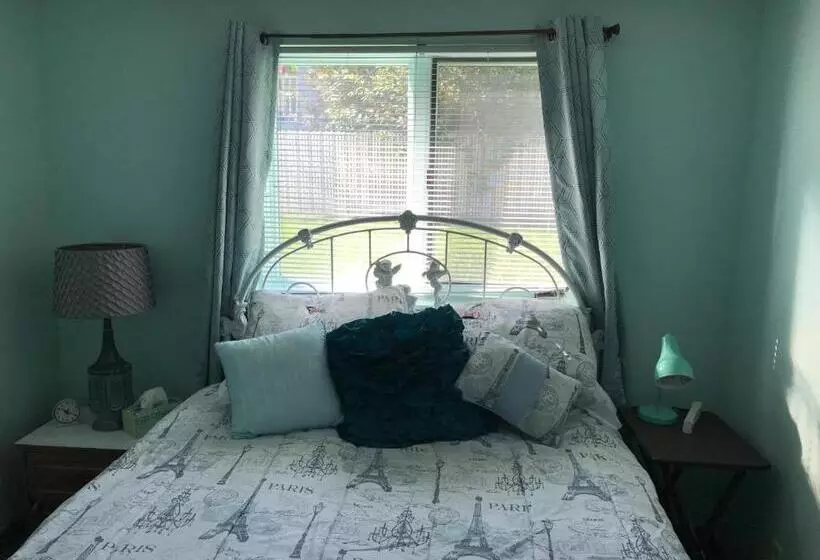 Brennan S B&b