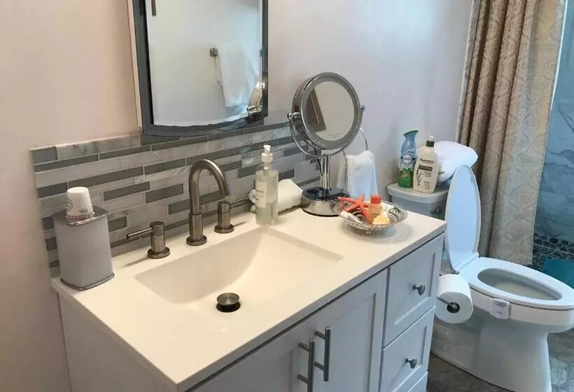 Brennan S B&b